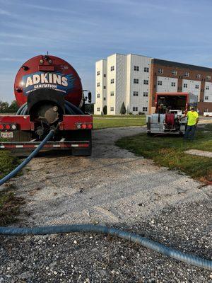 Pump and Jet at a Terra State