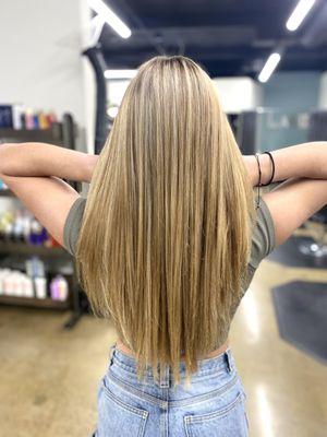 Balayage specialist, balayage, balayage highlights, highlights, hair color specialist, hair color, hair salon, hair stylist, haircuts