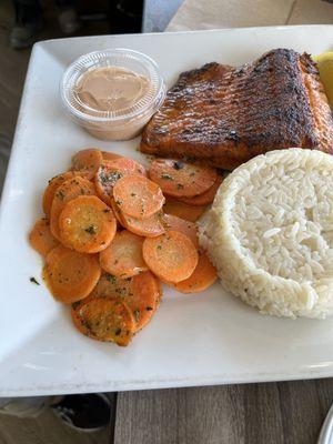 Blackened fish, rice, veggie of the day.