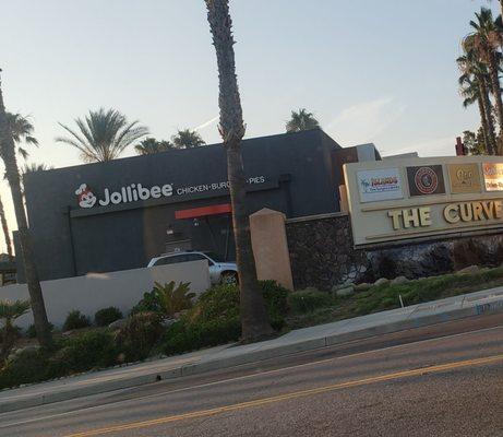 A few eateries at Eastland Center