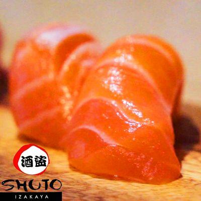 Salmon Sushi