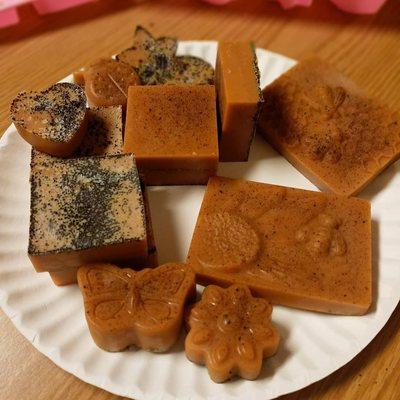 Homemade Tumeric and Coffee Soap Bars #Exfoliate