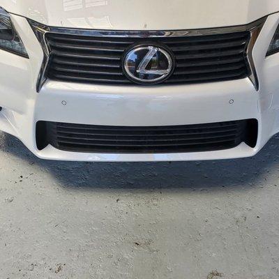 Brand new genuine Lexus bumper