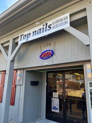 Entrance to Top Nails Salon