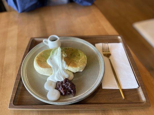 Matcha souffle pancake