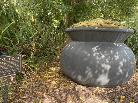 Pot of gold statue