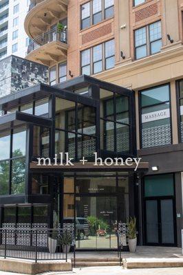 milk + honey - River Oaks