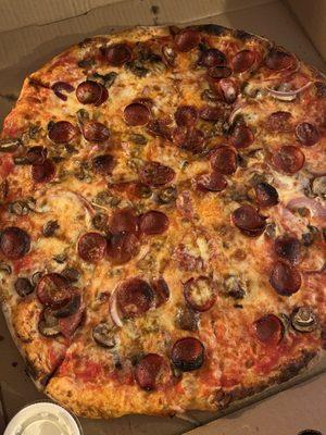 LARGE Pepperoni with mushrooms and onions added