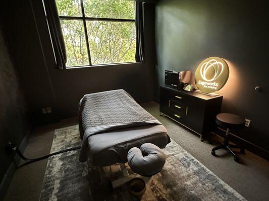 Massage therapy service room