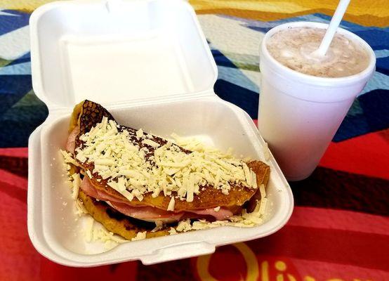 Cachapa with ham & cheese with small chicha