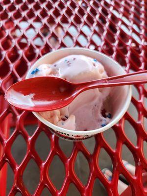 Kid's cotton candy explosion