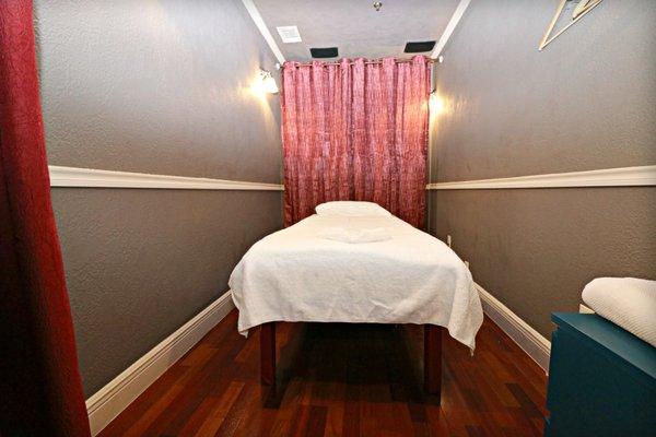 One of our private rooms for full body massages.