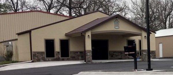 Stone's Throw Dinner Theatre's new front lobby and parking.