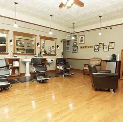 Randolph Street Barber Shop