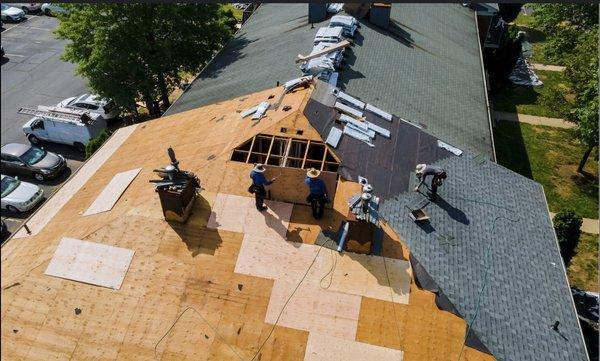 Commercial building roofing job.