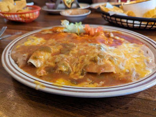 Desebrada enchiladas, Christmas. The red (from powder) is definitely Río Abajo style - quite delicious & unusual for the area.