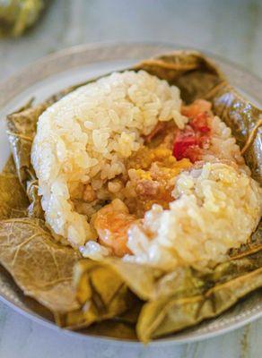 Amazing Sticky Rice in Lotus Leaf!