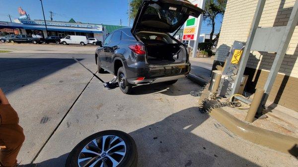 Tire Change Roadside Assistance