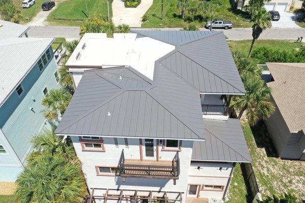 Good looking Aluminum Roof!!