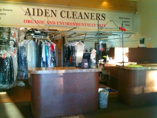 Aiden Dry Cleaners