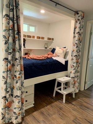 Buttertub Suite - Twin XL sleeping nook