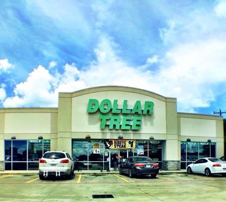 Storefront - Dollar Tree: Baytown, TX