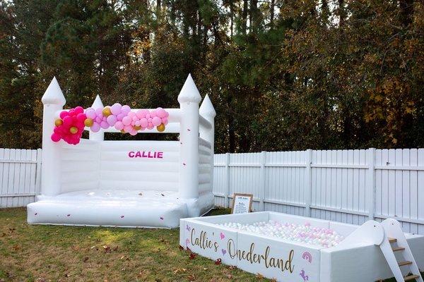 Luxury white bounce house and customizable ball pit rentals I'm Charleston sc