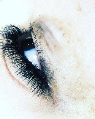 Volume Whispy Lashes