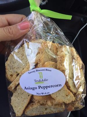 Asiago peppercorn