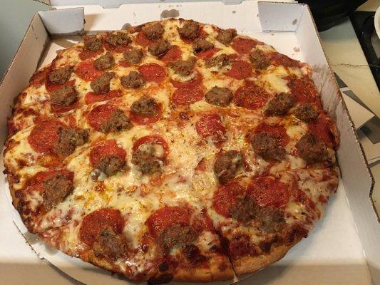 Albano's sausage & pepperoni 8.20.17.