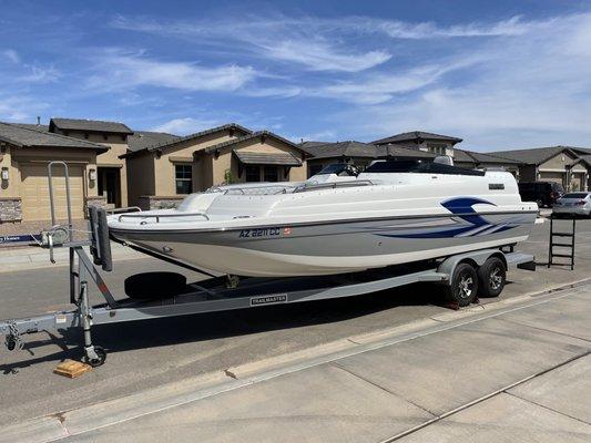 2021 Splendor 240 Sunstar