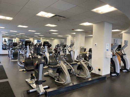 Cardio room