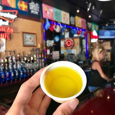 Pineapple jello shot (2)