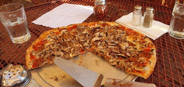 Awesome Italian  pizza xtra mushrooms