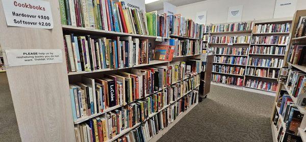 Very organized cookbook section.  Look at the price on the wall. It's 2024, you can't beat it.