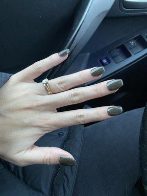 Ad Nails