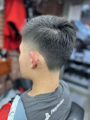 Low tape up 
Men's haircut