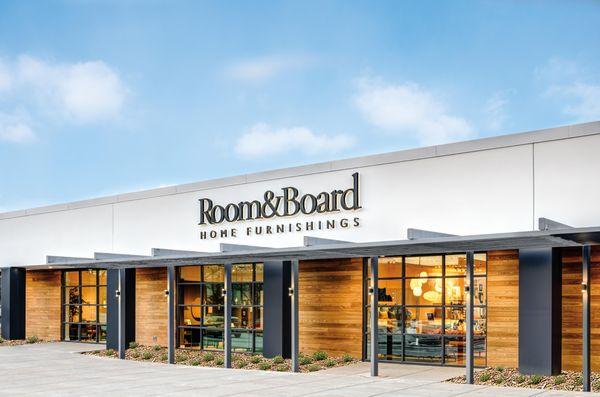 Exterior of Room & Board Skokie location