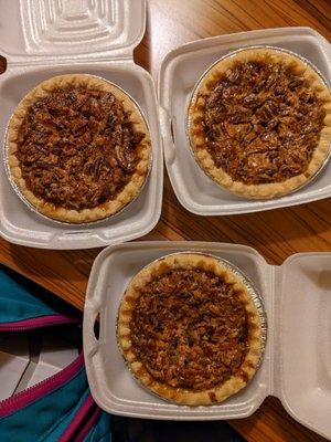 Pecan pies