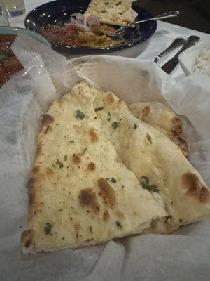 Garlic naan was hot and soft