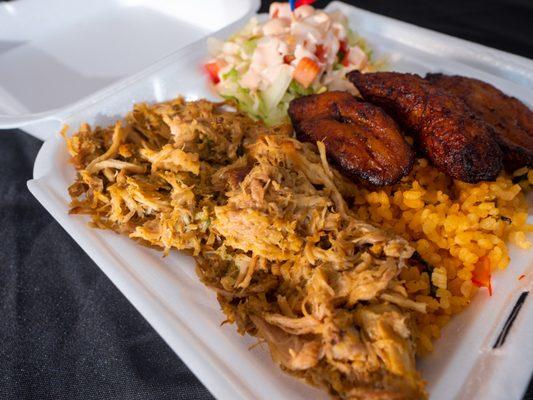 Arroz con gandules with pernil & Maduros