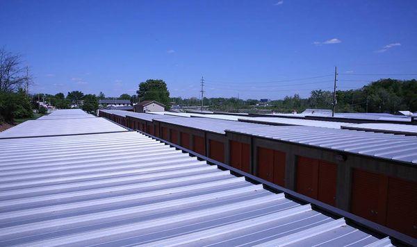 Standing seam roofs eliminate roof leaks from screw penetrations