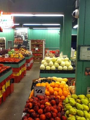 Triangle Fruit Market