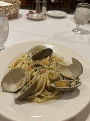 Linguine Clam Sauce