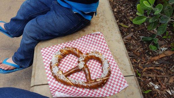 Giant Pretzel $7.99