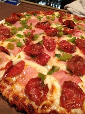 Pep, green pep, ham pizza! YUMMMMMMM!