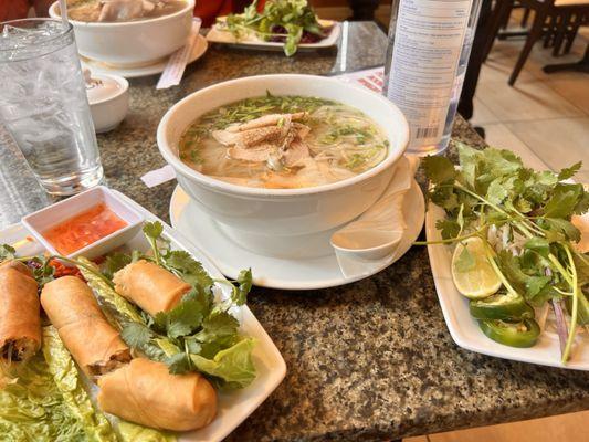 D4. Pho Ga and spring roll