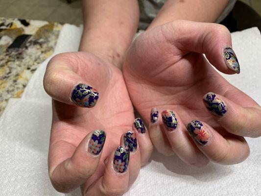 Nail wallpaper by Cathy