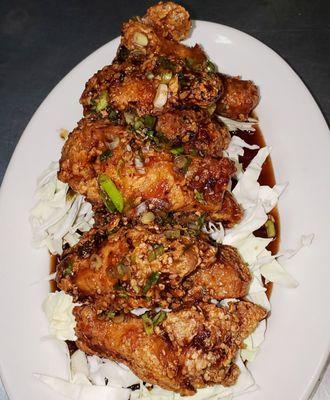 Honey Garlic Chicken Wings.  So Ono!