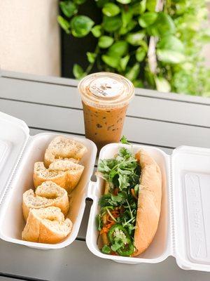 Sous Vide Pork Belly Banh Mi, Garlic Bread, Vietnamese Iced Coffee | IG: @joyyeats